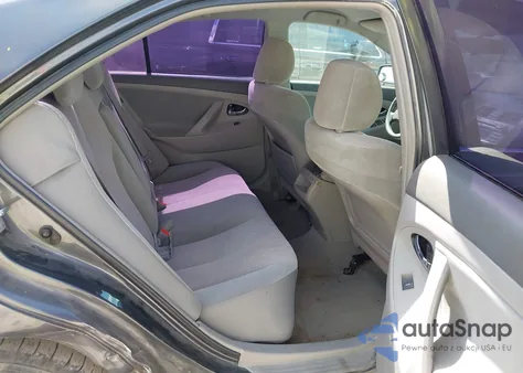 2011 Toyota Camry Le z USA, uszkodzony, nr VIN 4T1BF3EK0BU644561